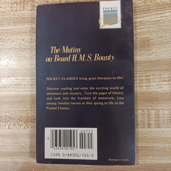 Mutiny on Board HMS Bounty Bligh 1984 B&W Pocket Classics Comic Paperback Vtg - Picture 2 of 6